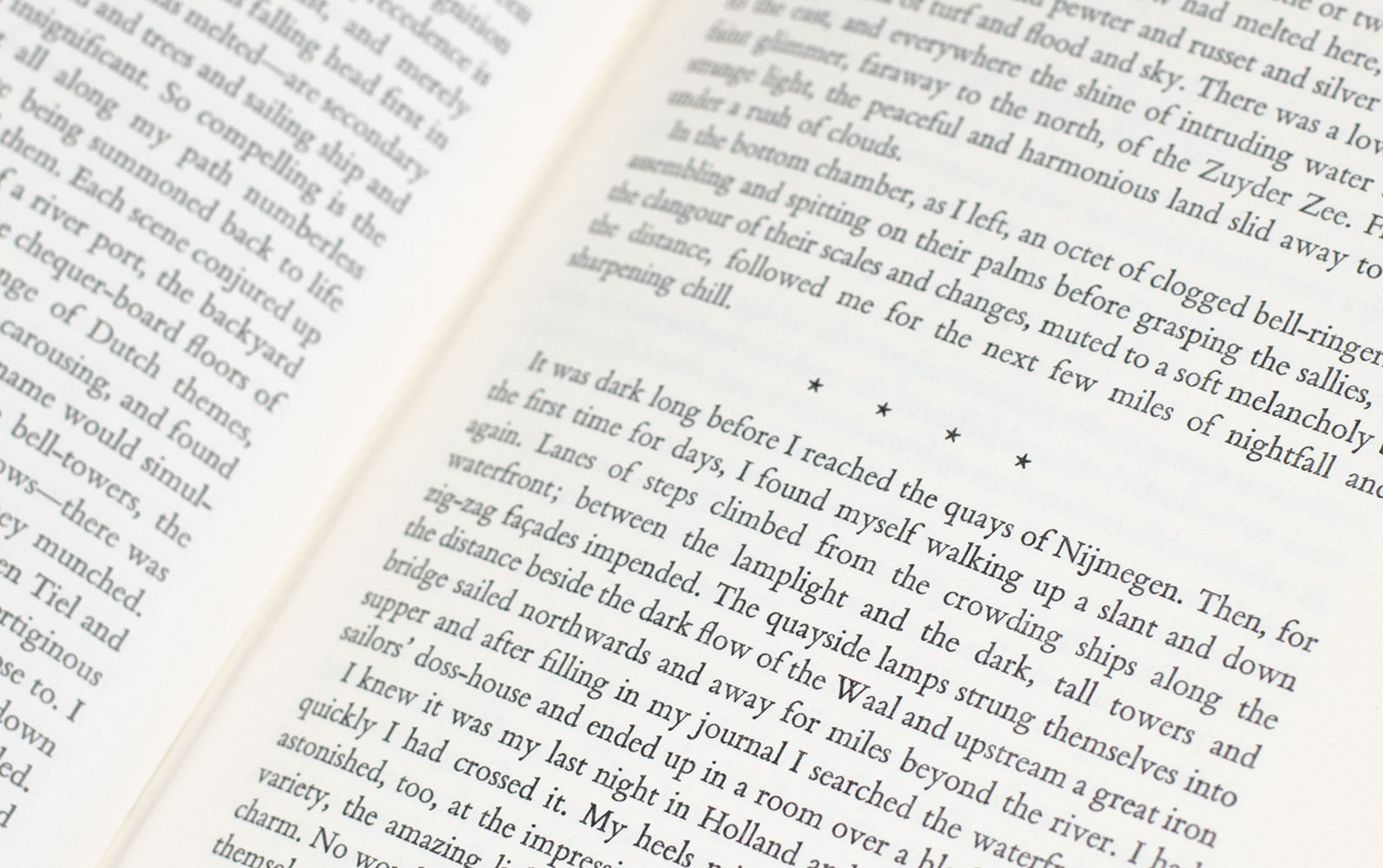 A Time of Gifts: On Foot to Constantinople: from the Hook of Holland to the Middle Danube.