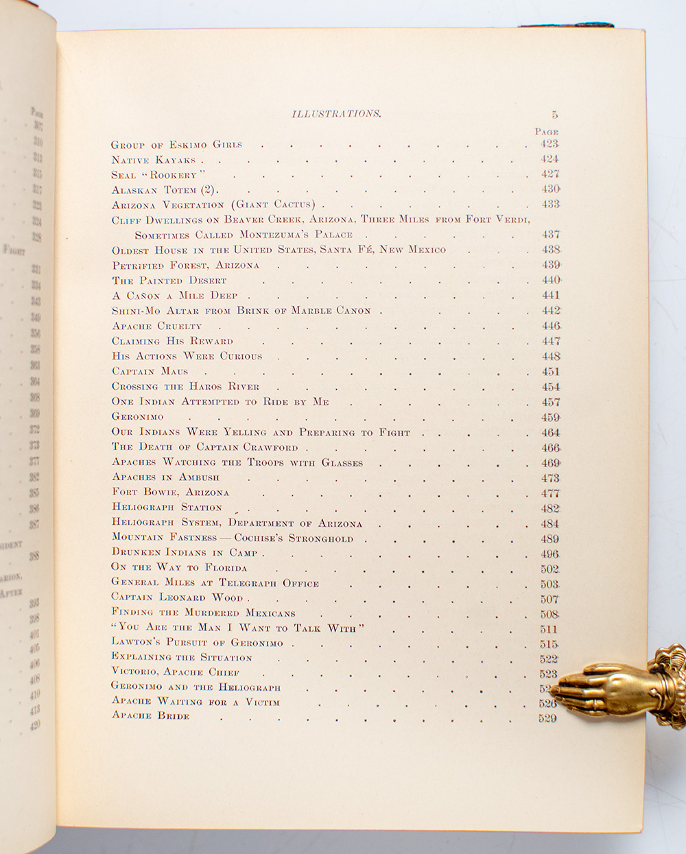 Personal Recollections and Observations of General Nelson A. Miles: Embracing a Brief View of the Civil War or From New England to the Golden Gate and the Story of His Indian Campaigns with Comments on the Exploration, Development and Progress of Our Great Western Empire.