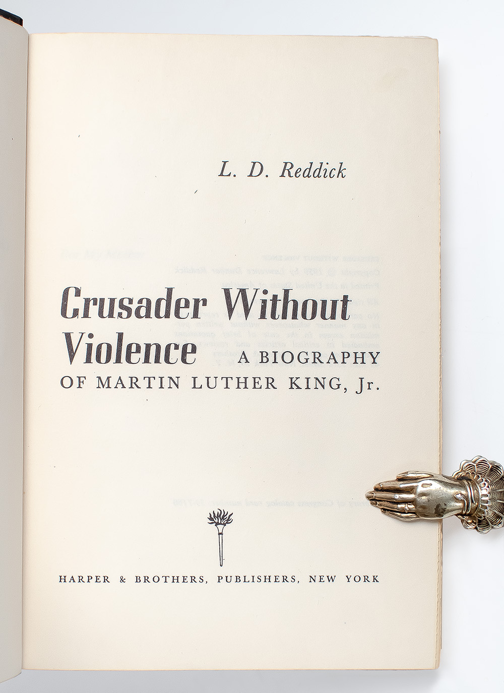 Crusader Without Violence: A Biography of Martin Luther King, Jr.