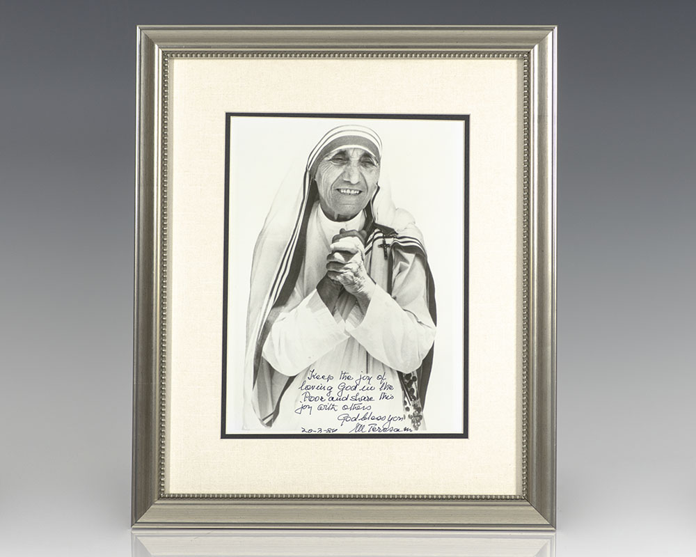 Mother Teresa Signed Photograph.