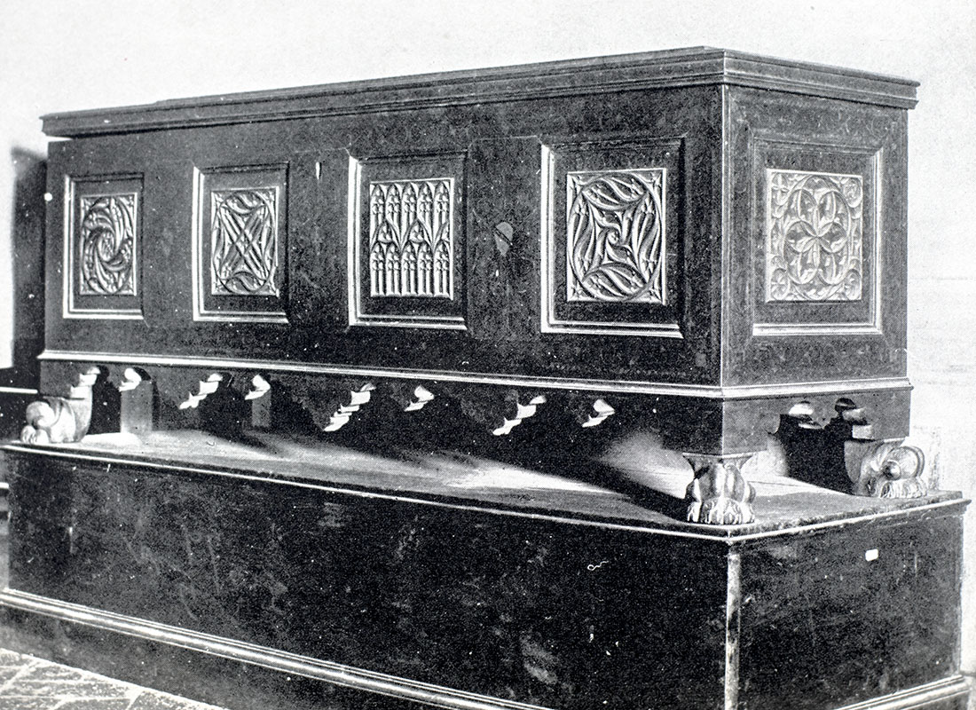 The Decoration of Houses