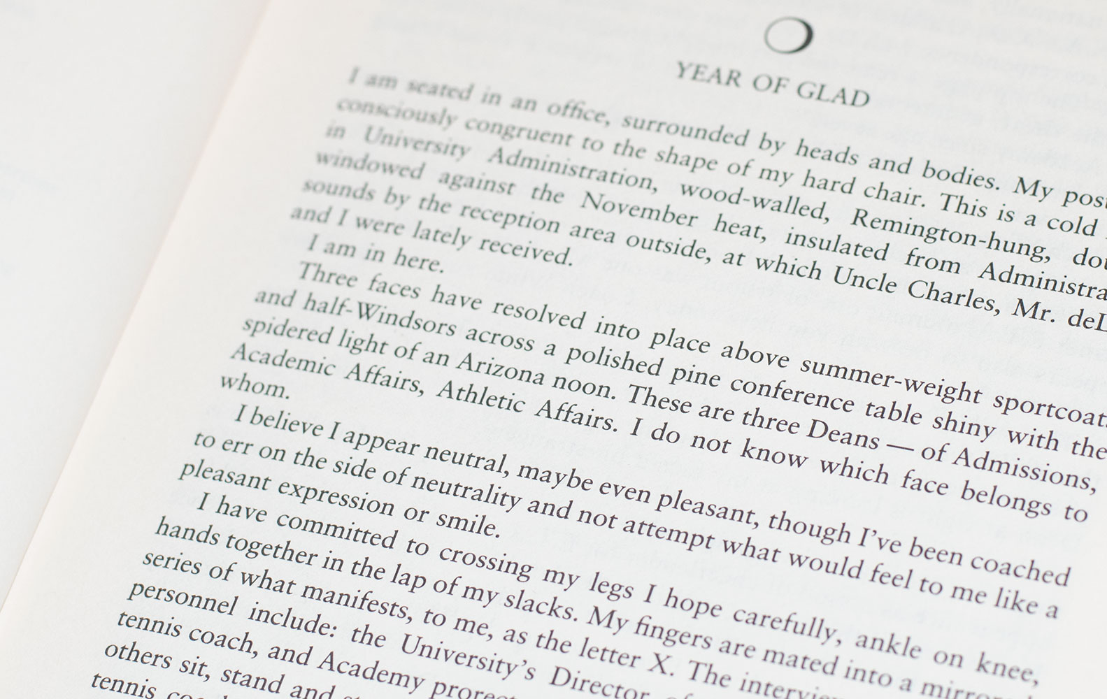 Infinite Jest: A Novel.