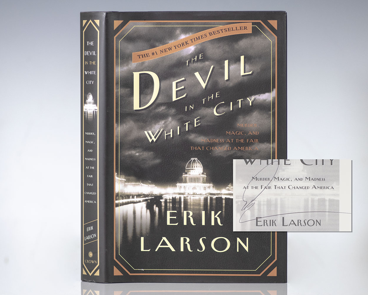 The Devil in the White City: Murder, Magic, and Madness at the Fair That Changed America.