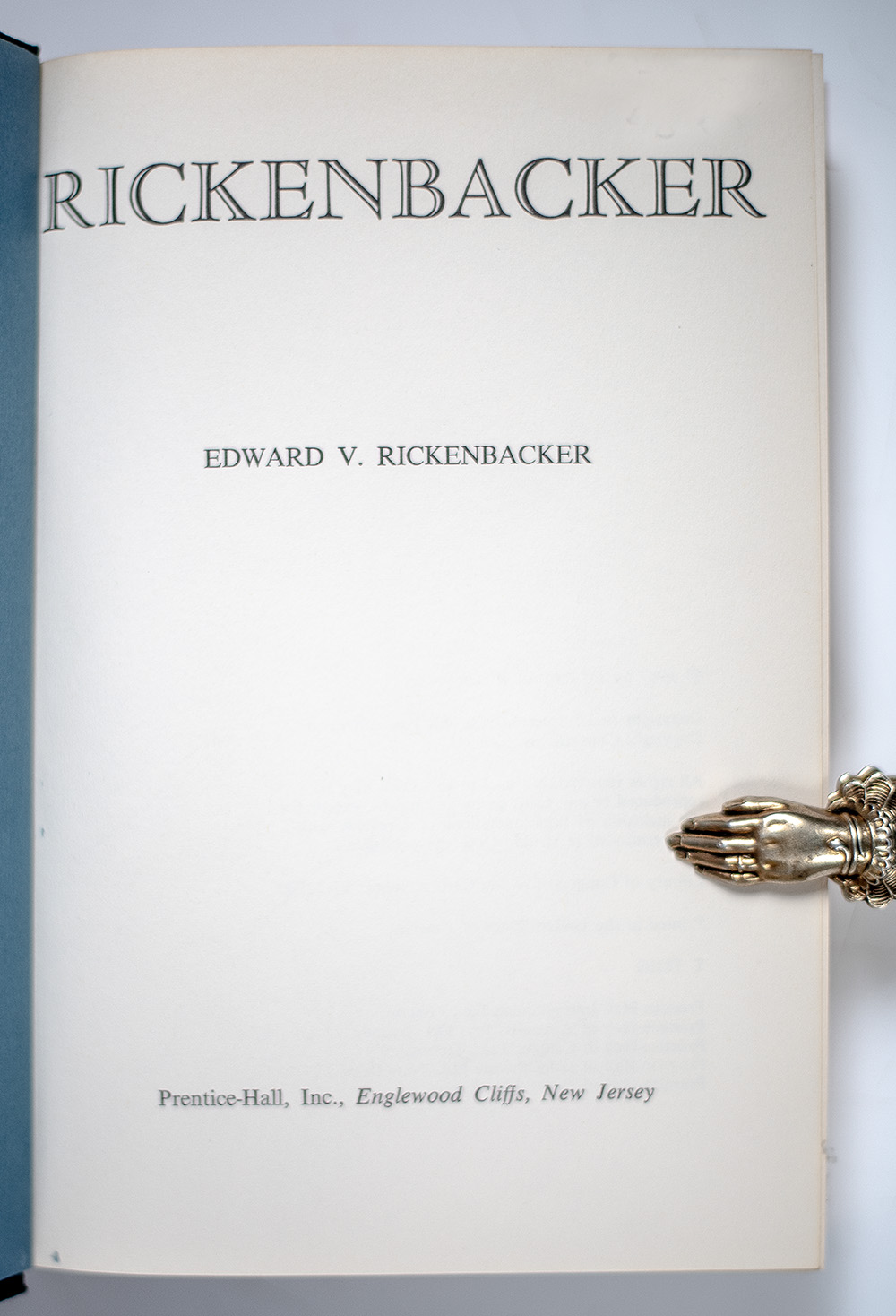 Rickenbacker: An Autobiography.