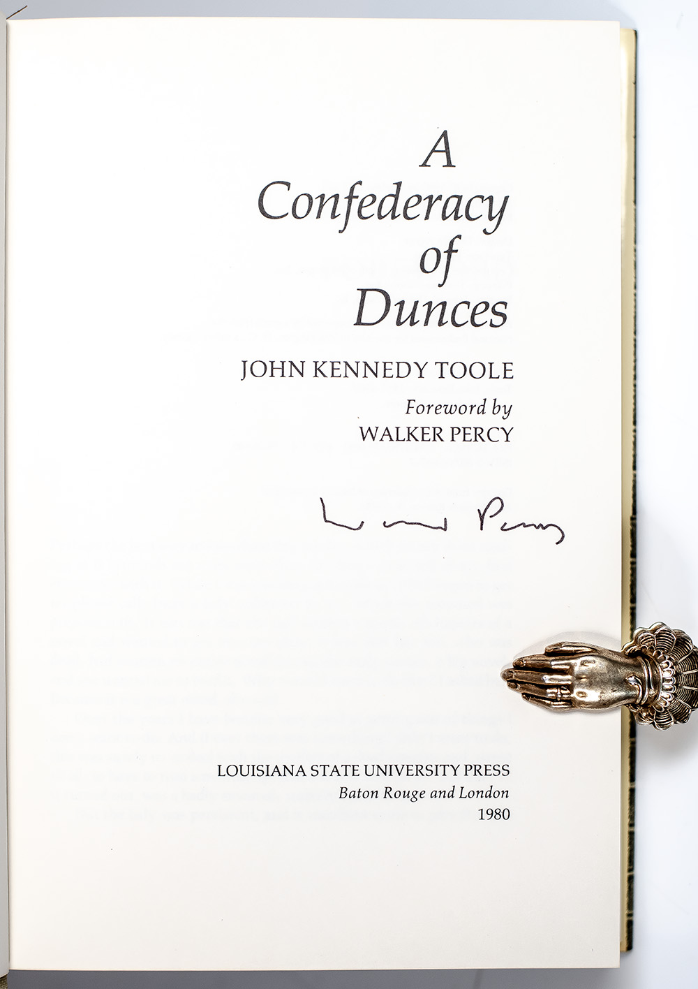 A Confederacy of Dunces.