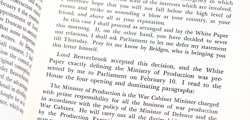 The Second World War: The Gathering Storm; Their Finest Hour; The Grand Alliance; The Hinge of Fate; Closing the Ring; Triumph and Tragedy.