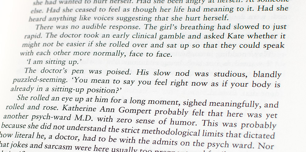 Infinite Jest: A Novel.