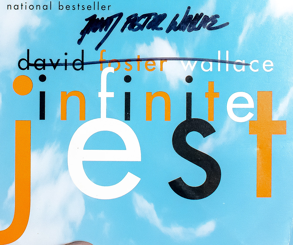 Infinite Jest: A Novel.