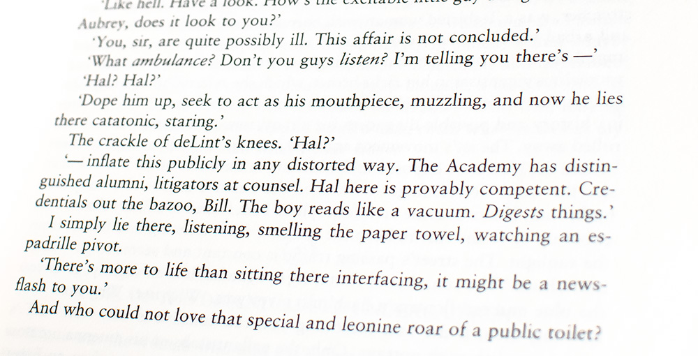 Infinite Jest: A Novel.