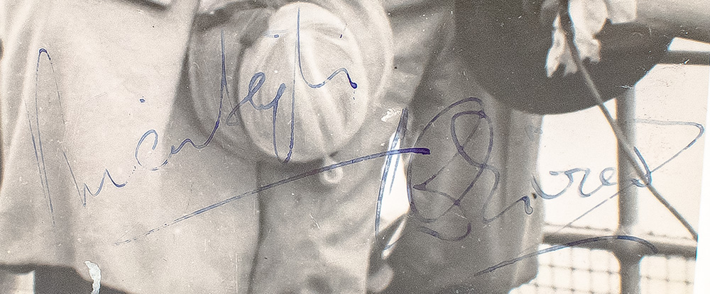 Vivien Leigh and Laurence Olivier Signed Photograph.