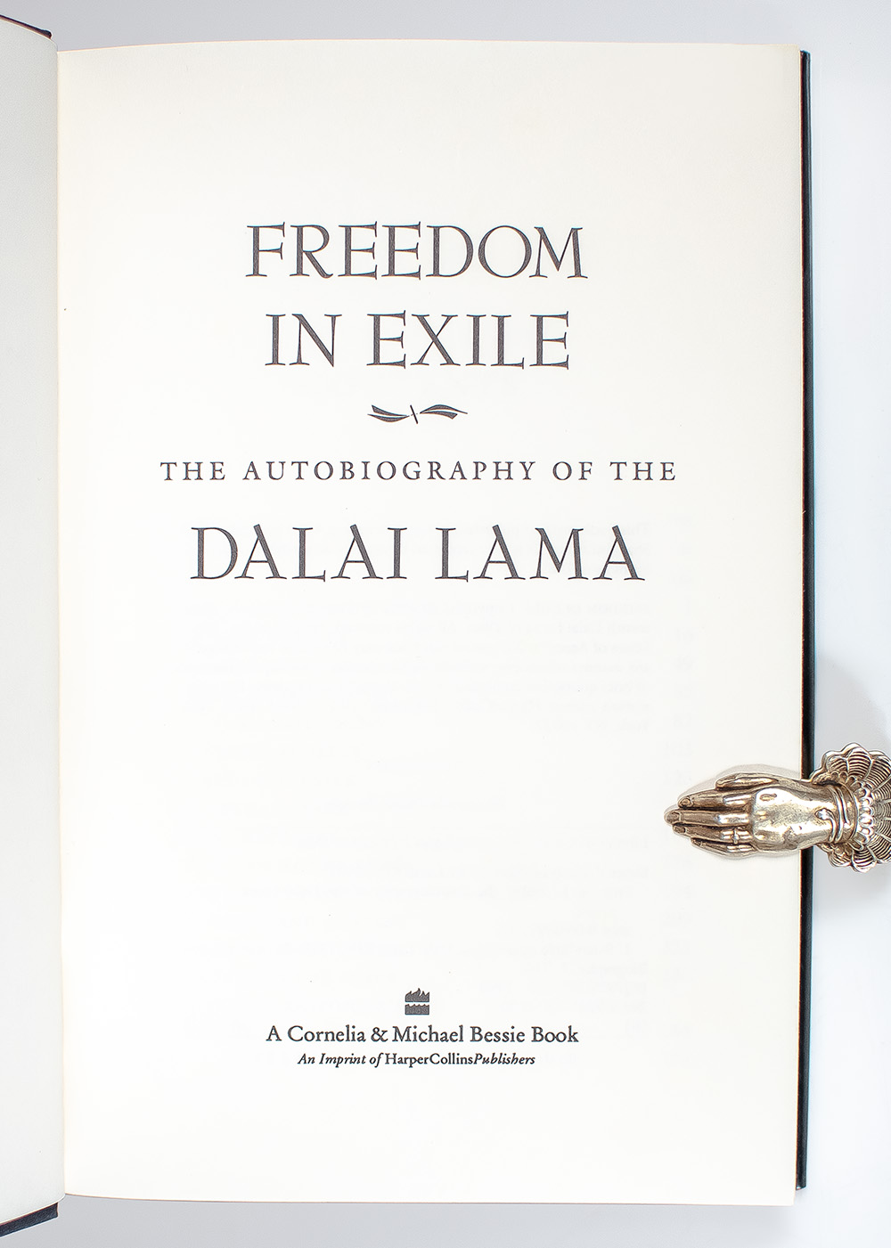 Freedom in Exile: The Autobiography of The Dalai Lama.