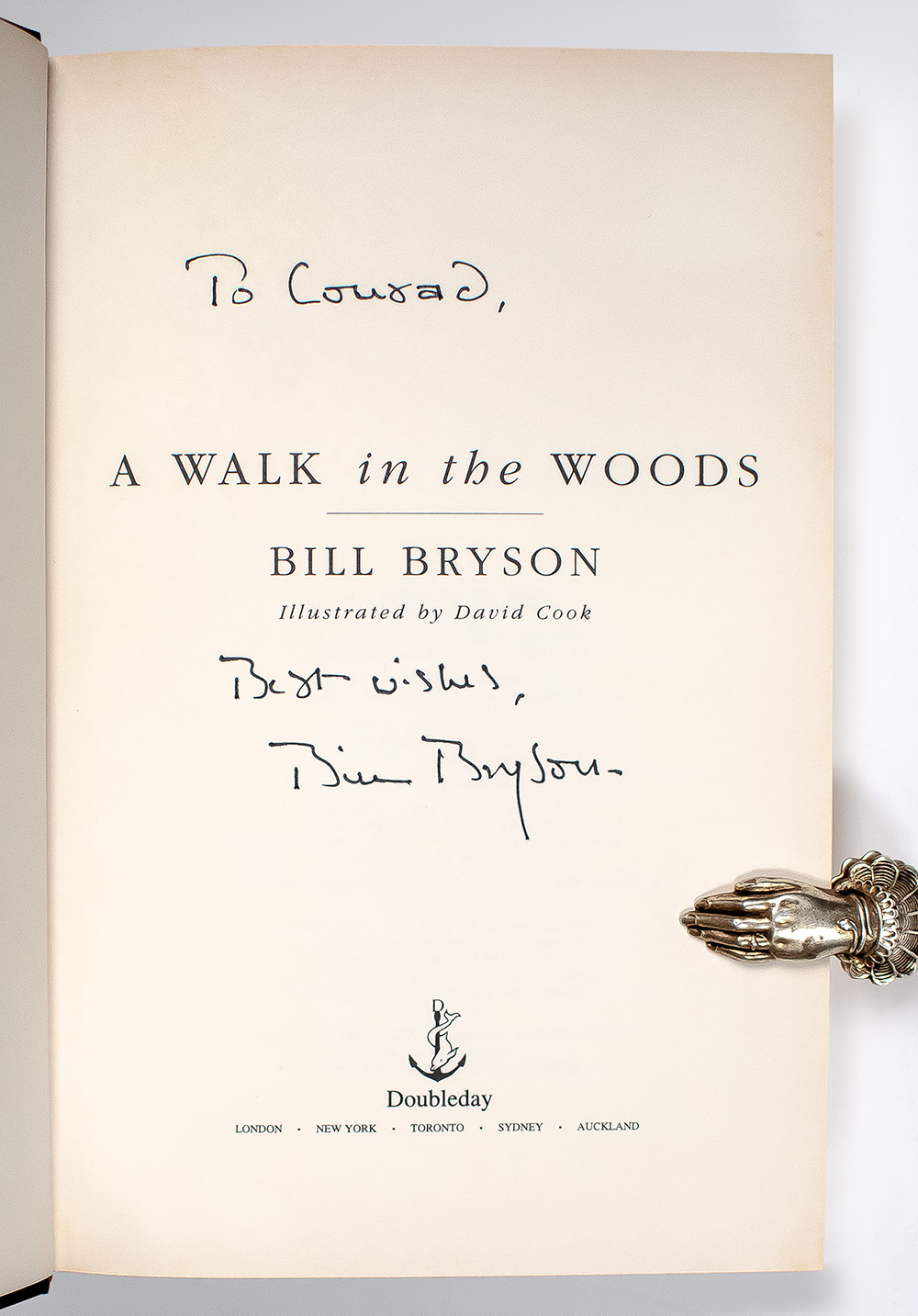 A Walk in the Woods: Rediscovering America on the Appalachian Trail.