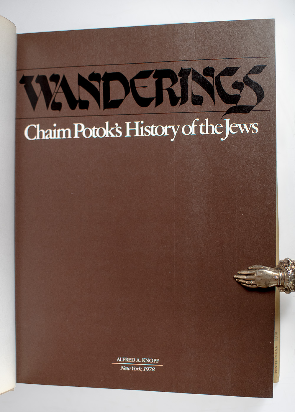 Wanderings: Chaim Potok’s History of the Jews.