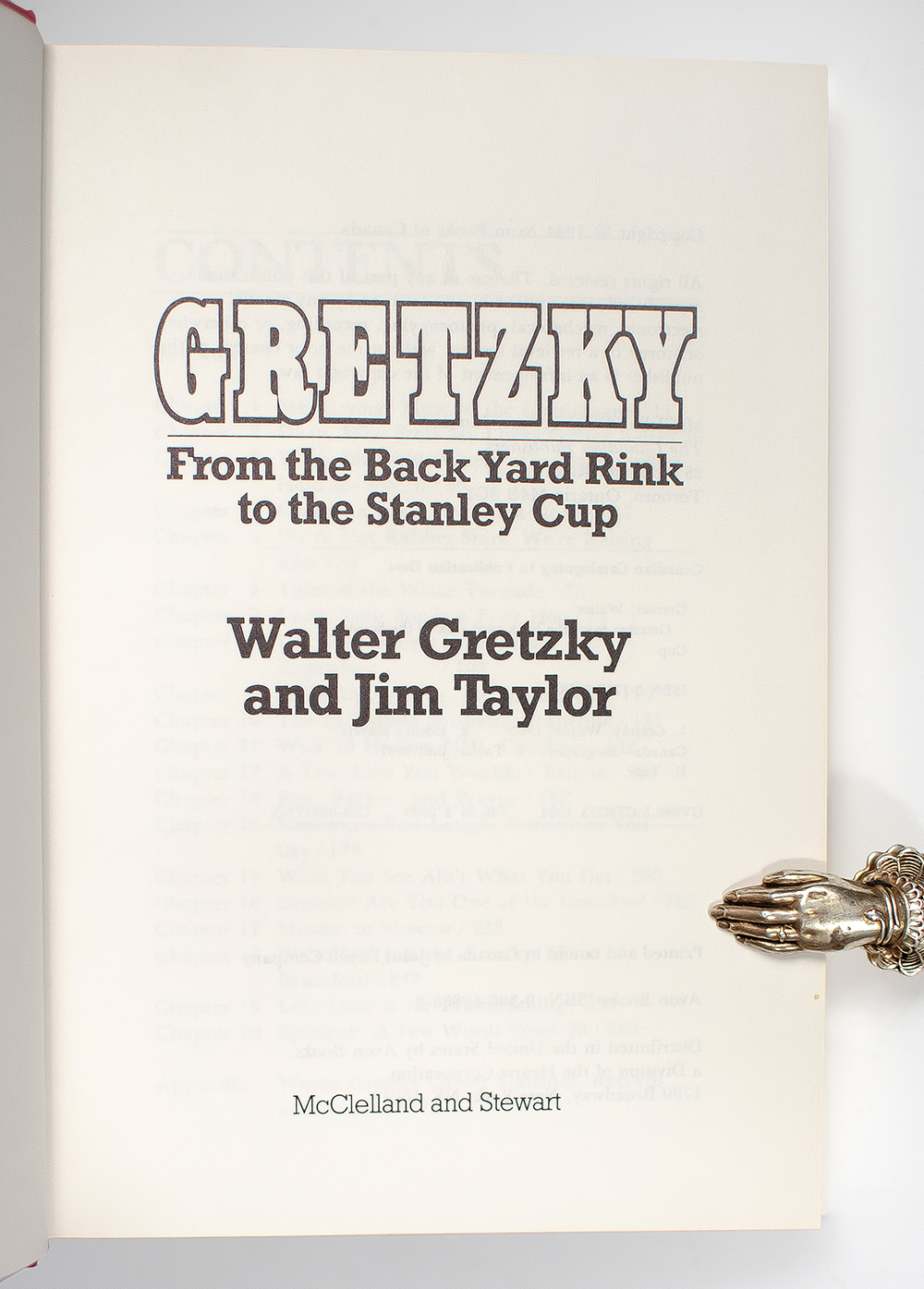 Gretzky: From the Back Yard Rink to the Stanley Cup.