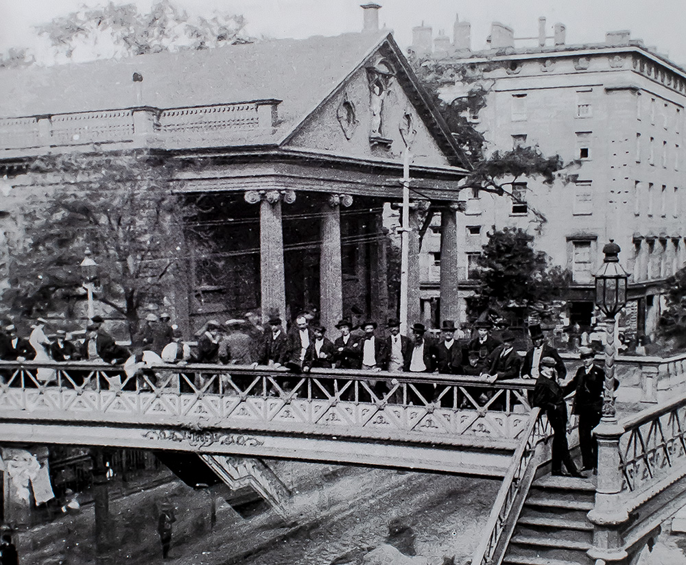 New York 1880, 1900, 1930, 1960, 2000.