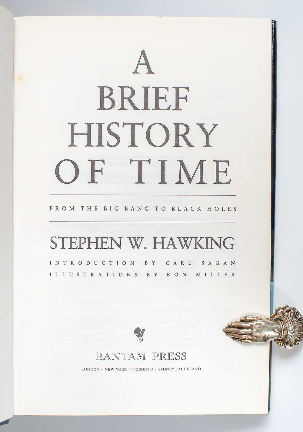 A Brief History of Time: From the Big Bang to Black Holes.