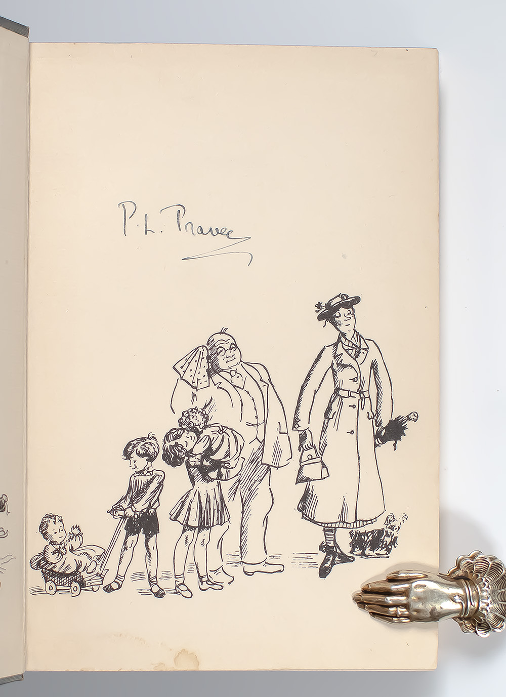 Mary Poppins Complete Set: Mary Poppins, Mary Poppins Comes Back, Mary Poppins Opens the Door, Mary Poppins in the Park, Mary Poppins From A to Z, Mary Poppins in the Kitchen, Mary Poppins in Cherry Tree Lane, Mary Poppins and the House Next Door.