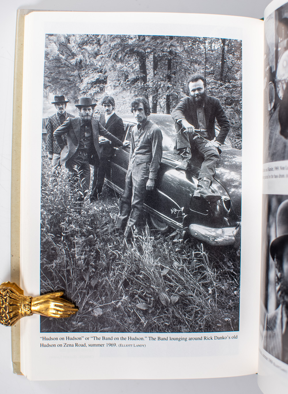 This Wheel's on Fire: Levon Helm and the Story of the Band.