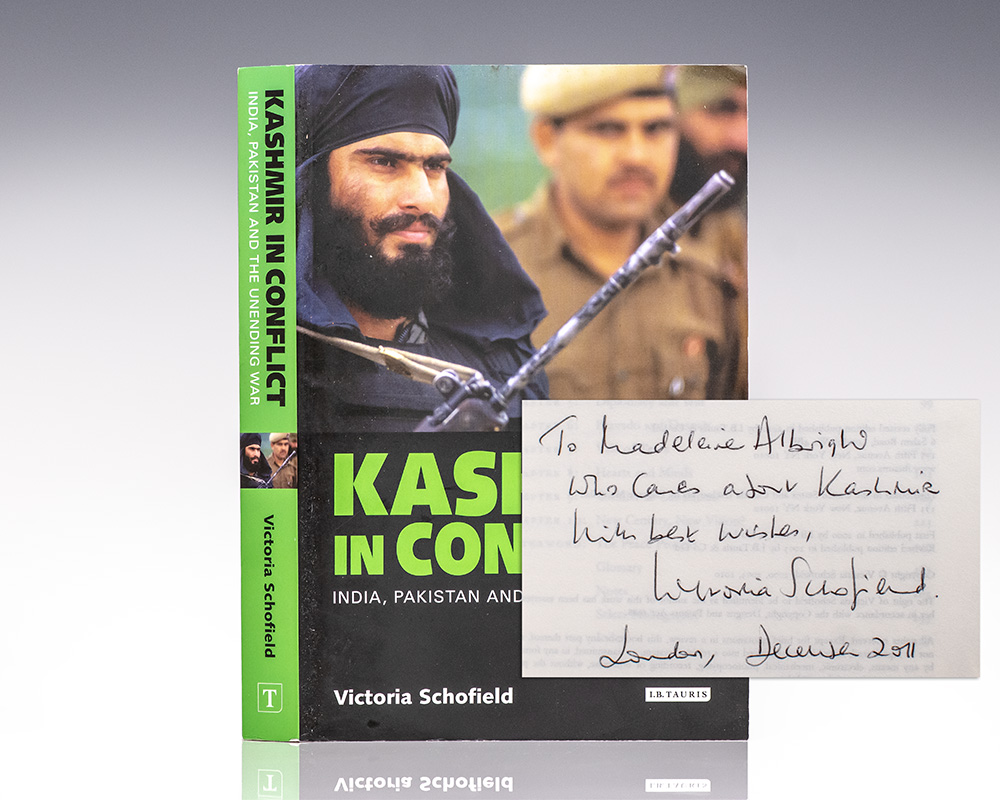 Kashmir In Conflict: India, Pakistan and the Unending War