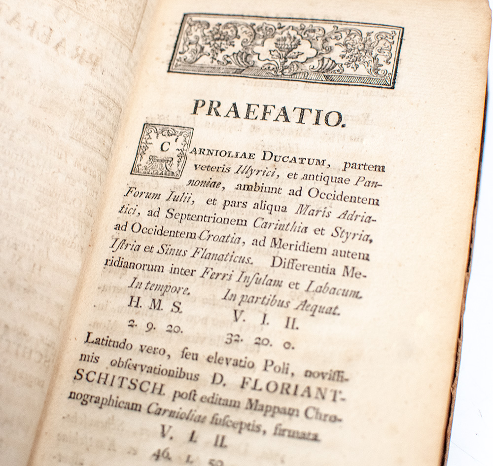 Flora Carniolica: Exhibens Plantas Carnioliae Indigenas et Distributas in Classes, Genera, Species, Varietates, Ordine Linnaeano. Volume I.