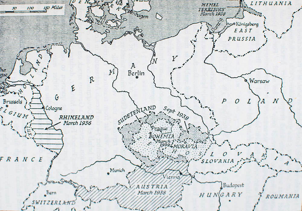 The Second World War: The Gathering Storm; Their Finest Hour; The Grand Alliance; The Hinge of Fate; Closing the Ring; Triumph and Tragedy.