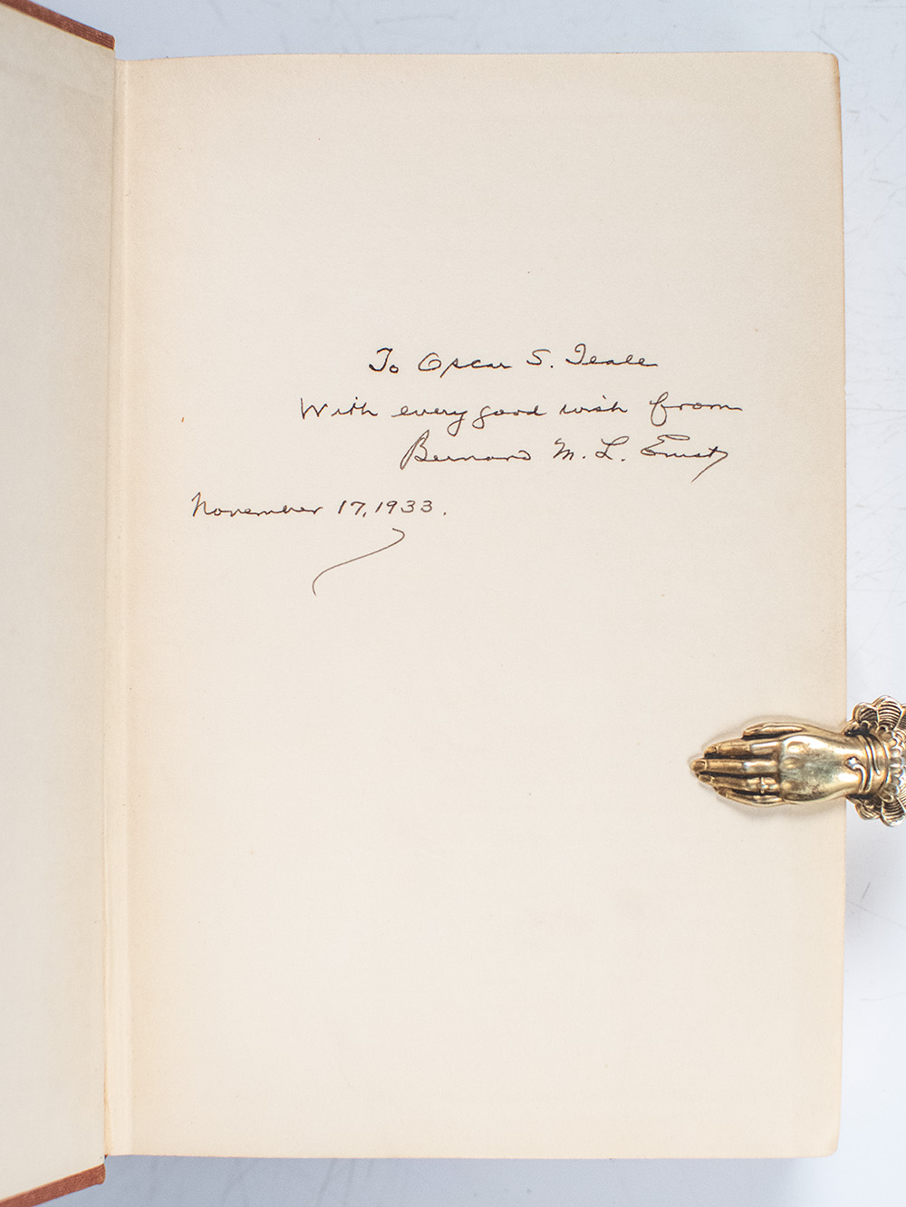 Houdini and Conan Doyle.