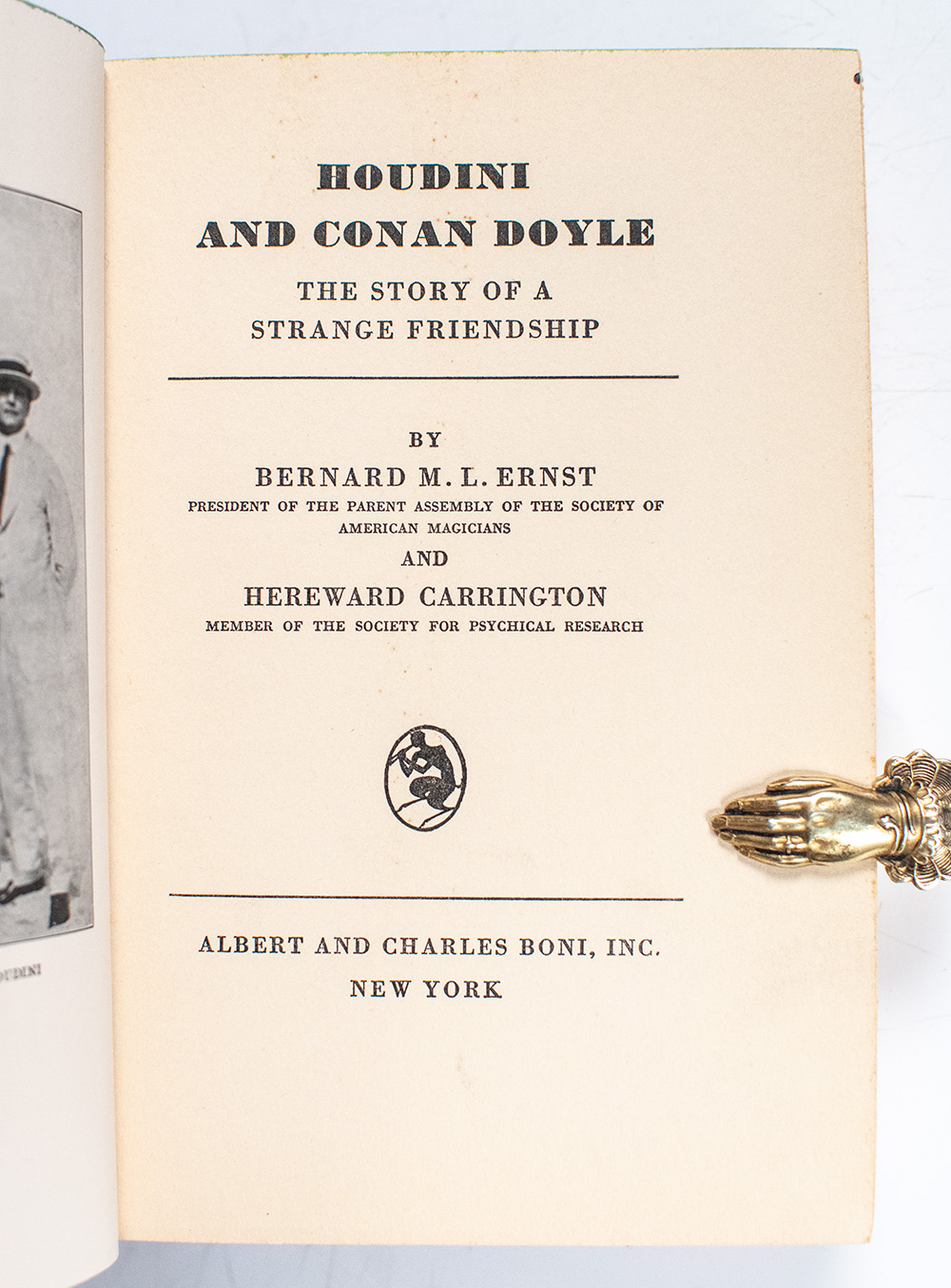 Houdini and Conan Doyle.