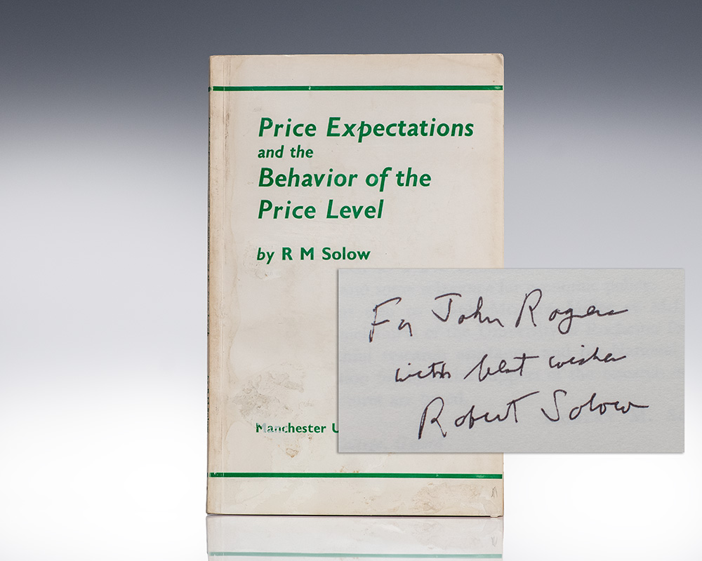 Price Expectations and the Behavior of the Price Level