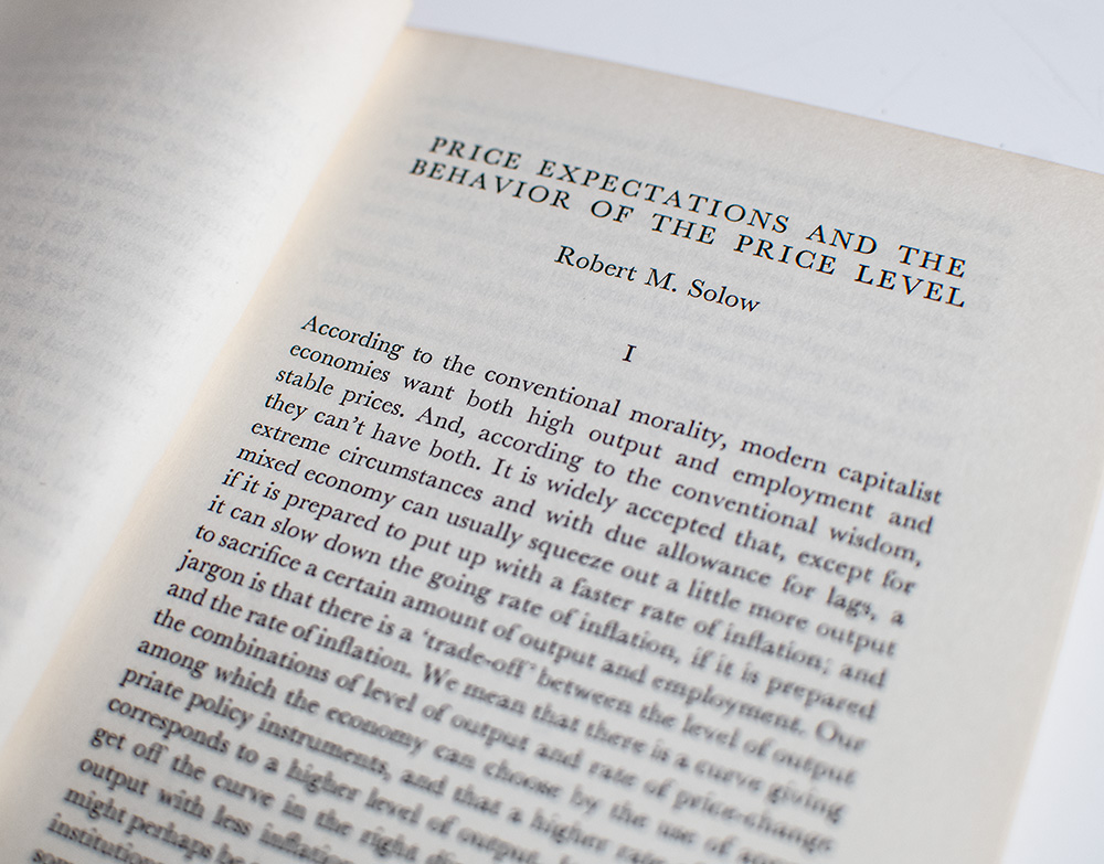 Price Expectations and the Behavior of the Price Level: Lectures Given in the University of Manchester.