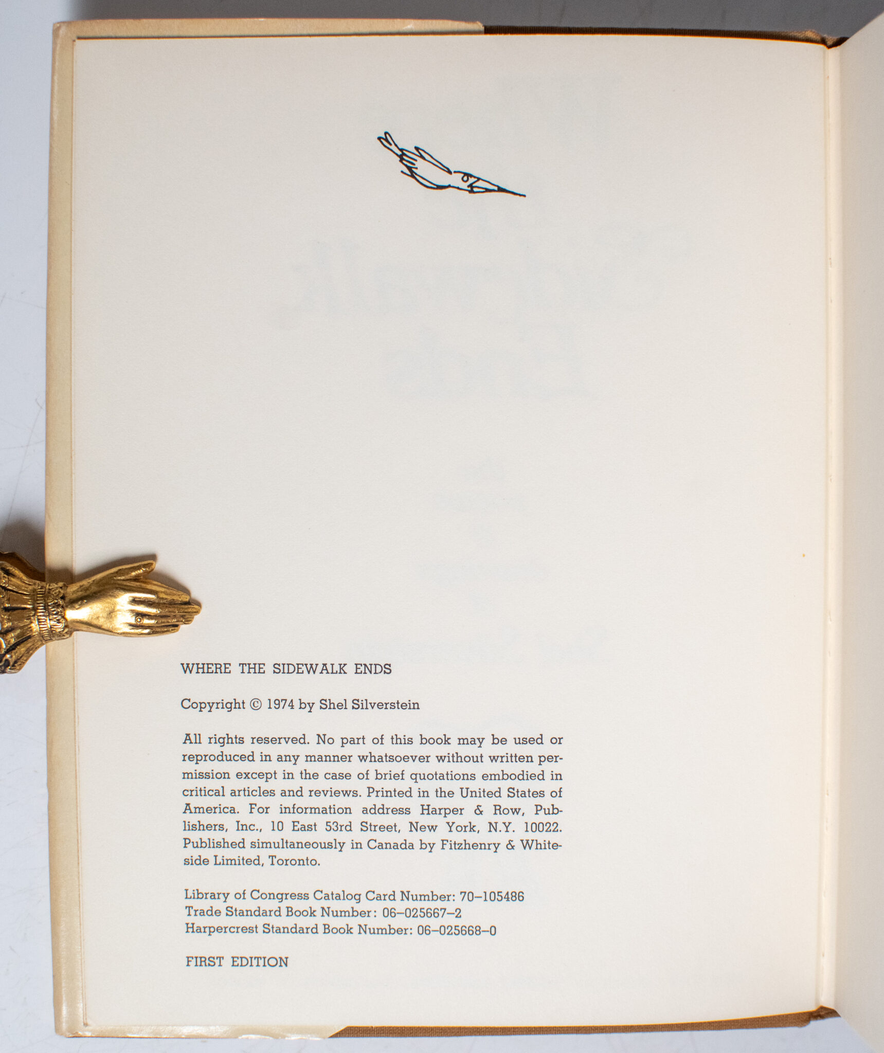 Where the Sidewalk Ends: Poems and Drawings.