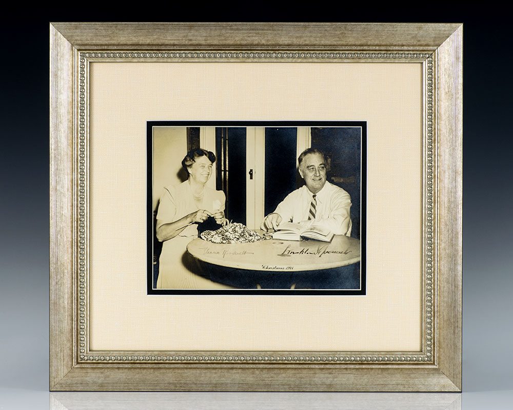 Franklin and Eleanor Roosevelt Signed Photograph: Christmas 1941.