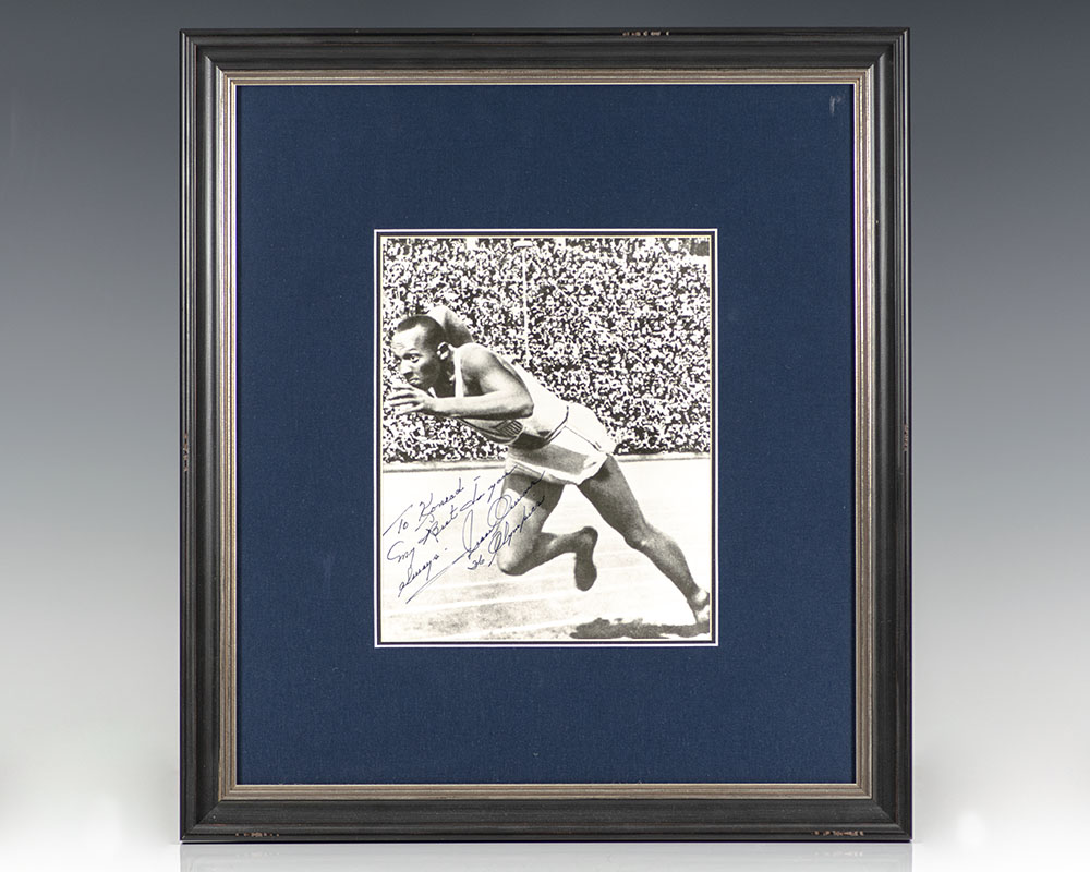 Jesse Owens Signed Photograph.