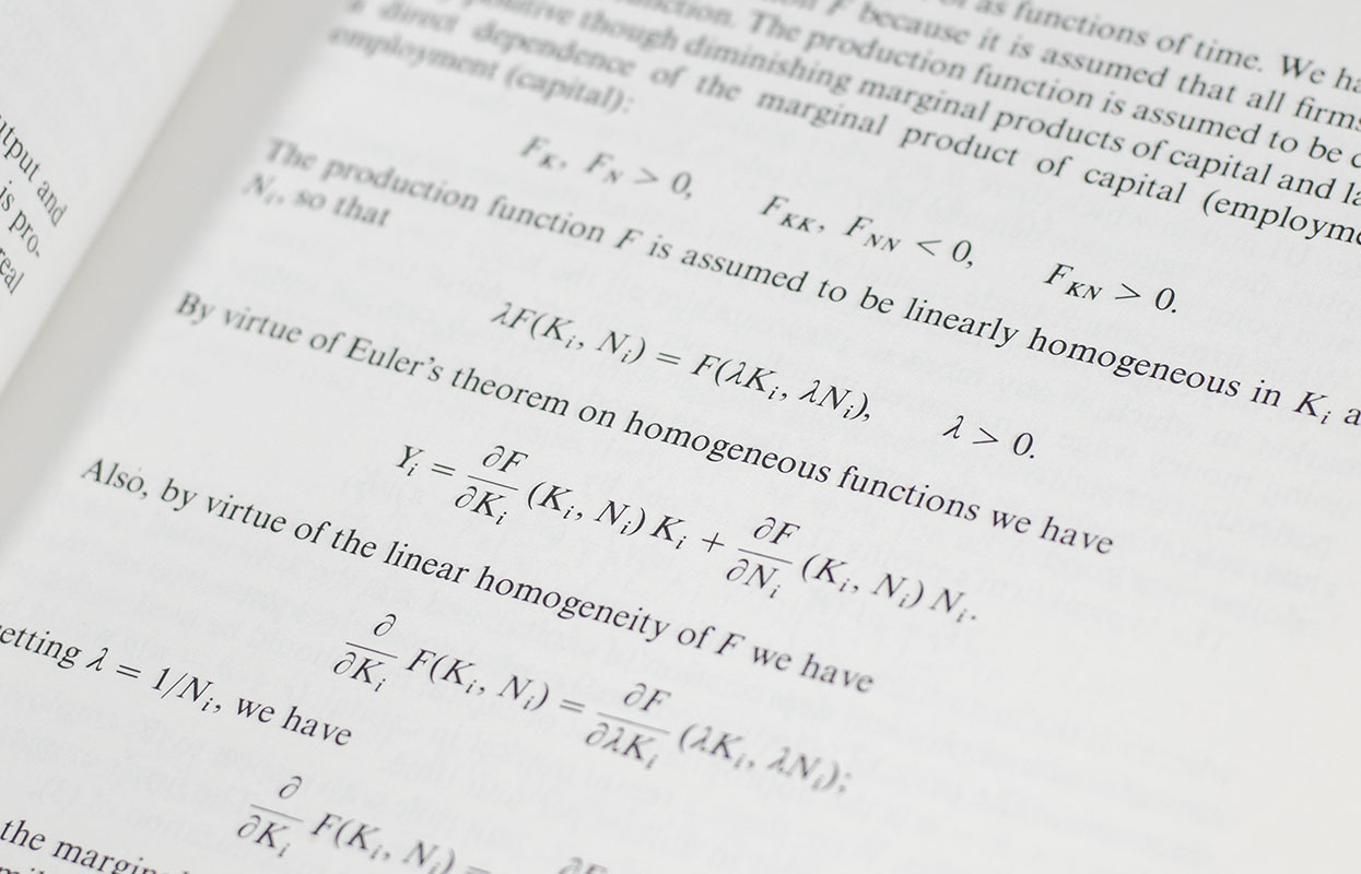 Macroeconomic Theory