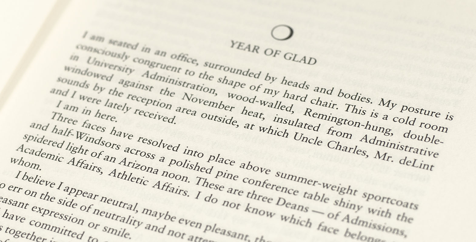 Infinite Jest: A Novel.