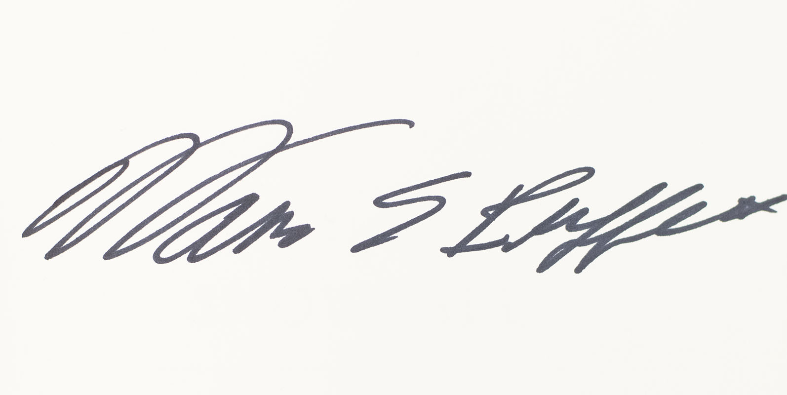 The Snowball: Warren Buffett and the Business of Life.