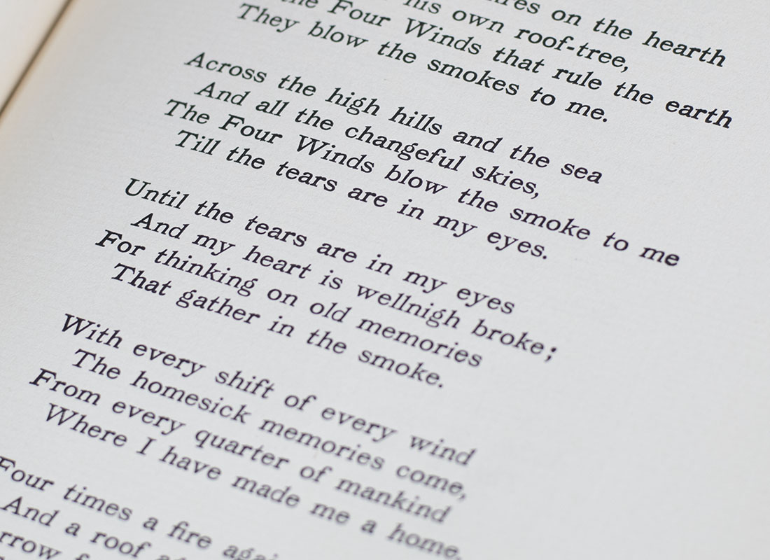Collected Verse of Rudyard Kipling.