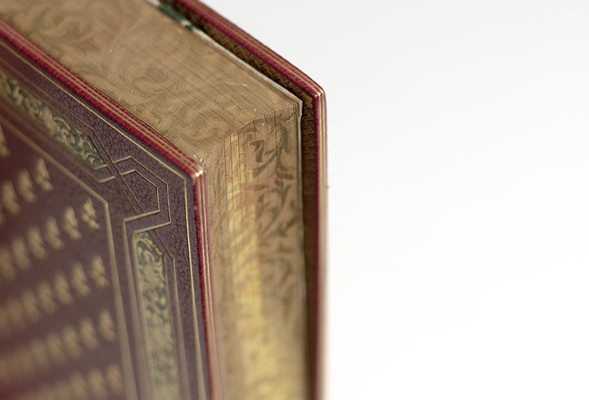 Le Pléiade. Ballads, Fabliaux, Nouvelles et Legends.