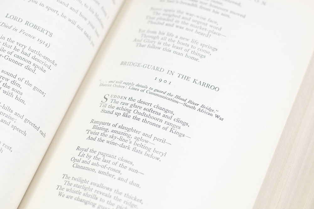 Rudyard Kipling's Verse: The Definitive Edition.