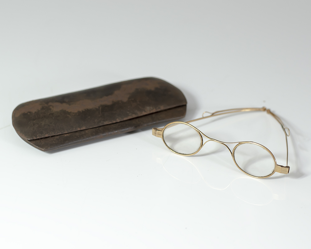 George Washington Early American Gold Frame Spectacles.