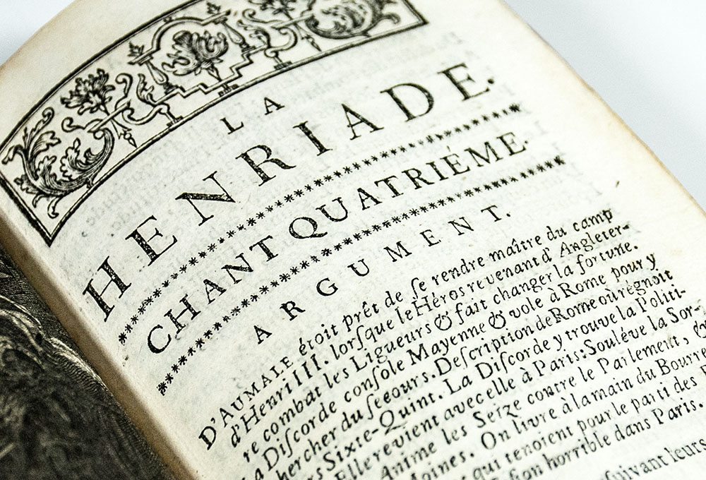 Life of Voltaire: Historical Memoirs of the Author of Henriade