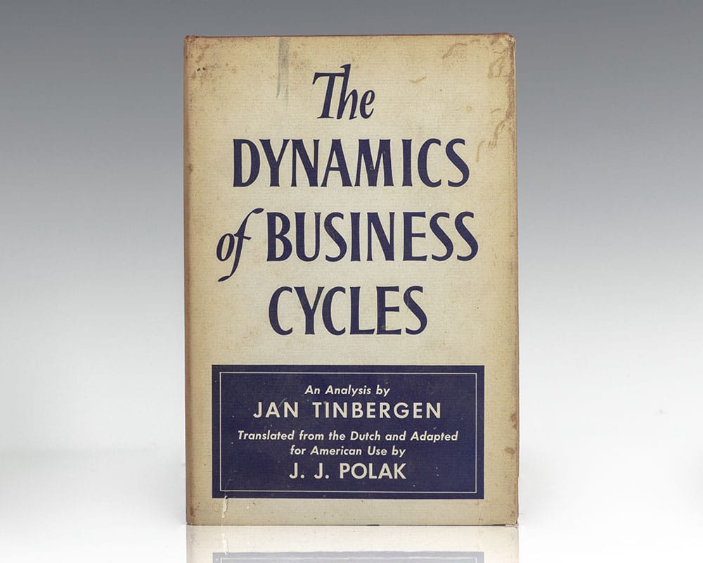 The Dynamics of Business Cycles: A Study in Economic Fluctuations