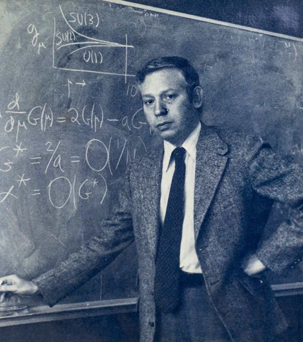 The First Three Minutes: A Modern View Of The Origin Of The Universe.