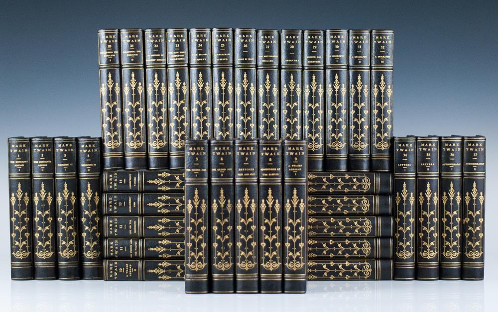The Writings of Mark Twain. (Including The Adventures of Tom Sawyer; The Adventures of Huckleberry Finn; Innocents Abroad; Life on the Mississippi; A Connecticut Yankee in King Arthur’s Court; The Prince and the Pauper; A Tramp Abroad).