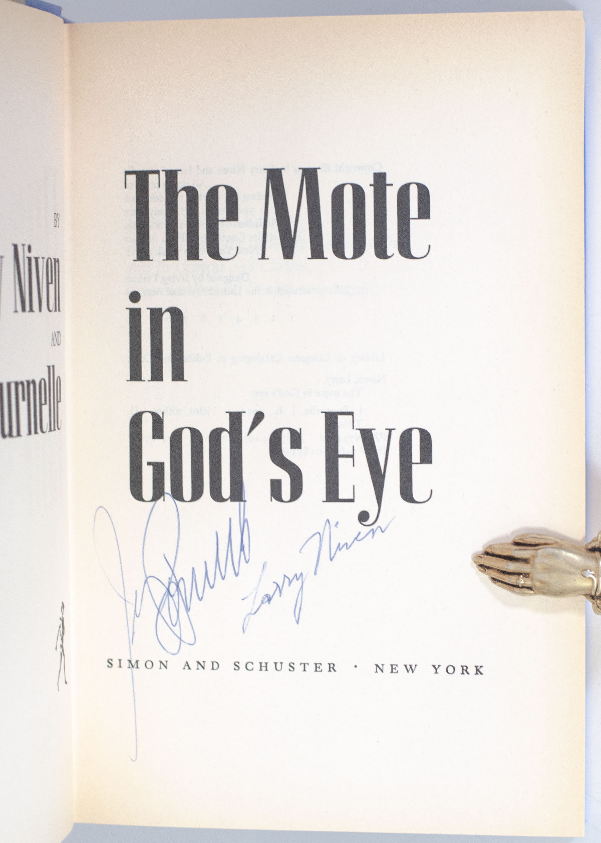 The Mote in God's Eye.