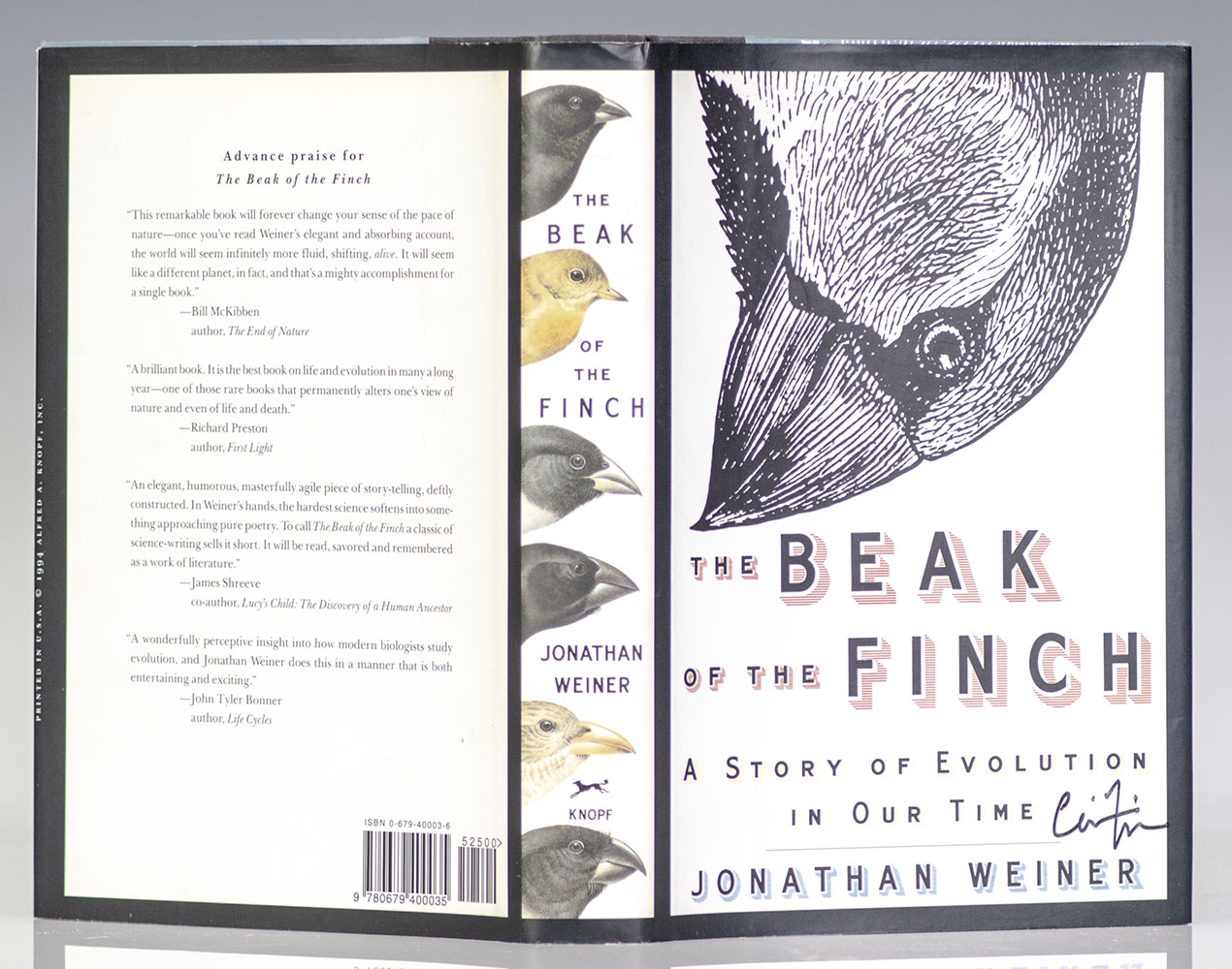 The Beak of the Finch: The Story of Evolution in Our Time.