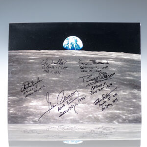 Buzz Aldrin, Alan Bean, Edgar Mitchell, Dave Scott, Charlie Duke, and Gene Cernan Signed Photograph of an 'Earthrise' as seen from the moon.