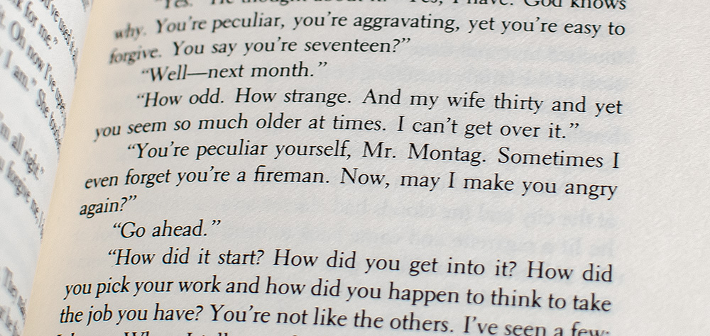 Fahrenheit 451.