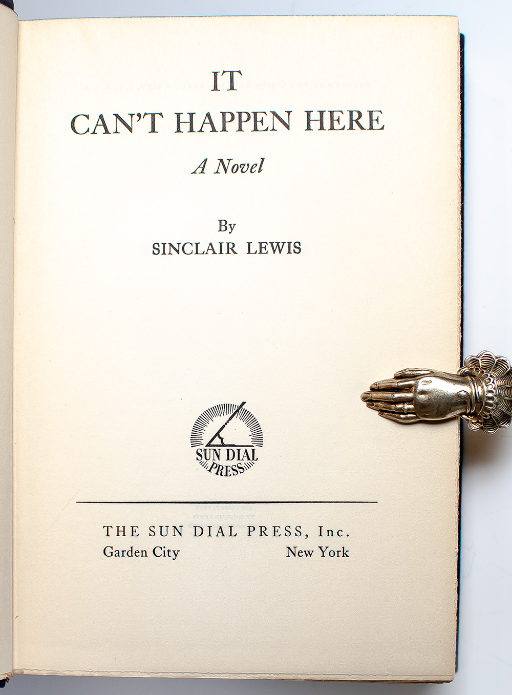 It Can't Happen Here. - Image 3