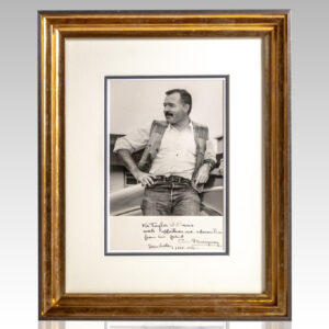 Ernest Hemingway Signed Photograph.
