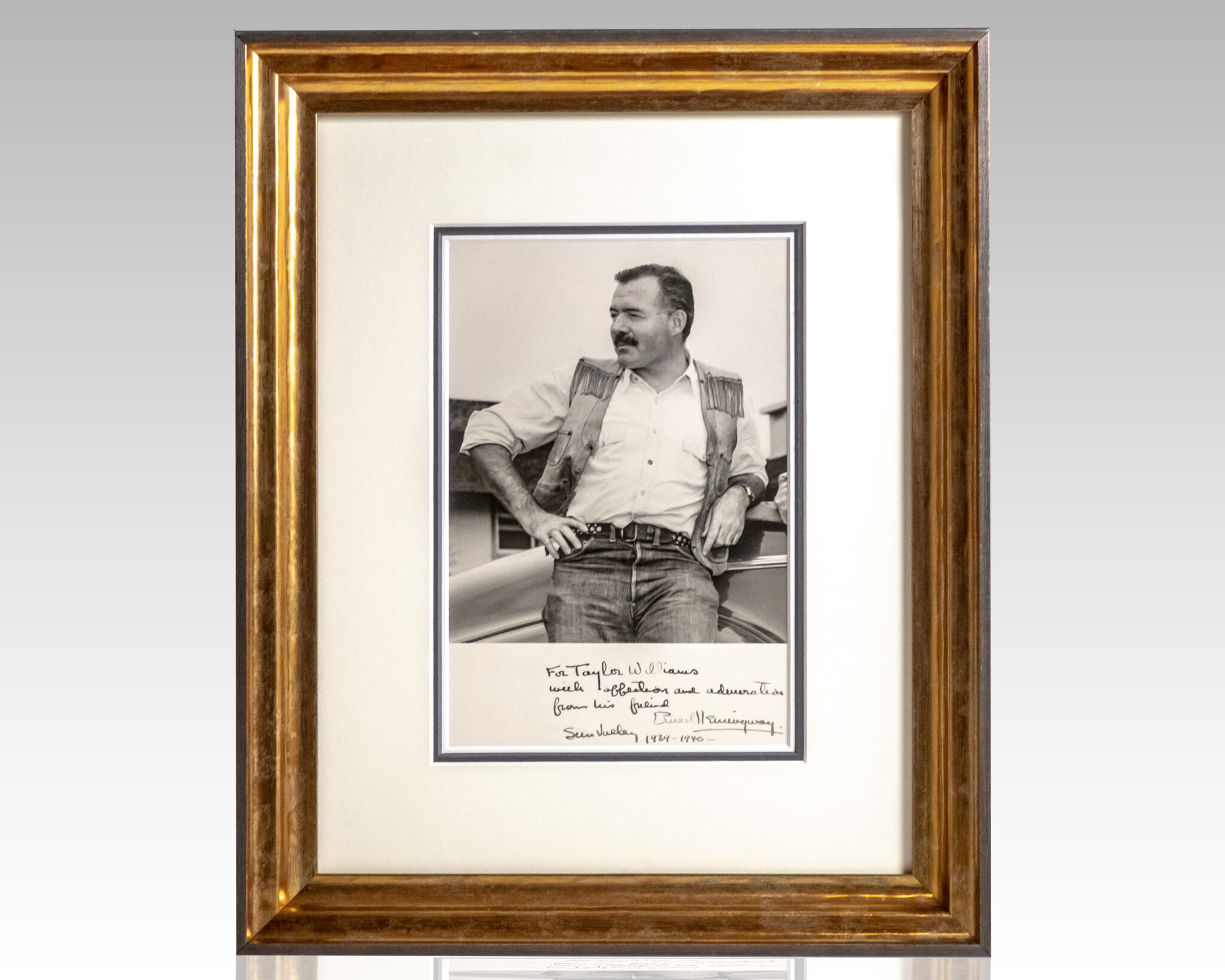 Ernest Hemingway Signed Photograph.